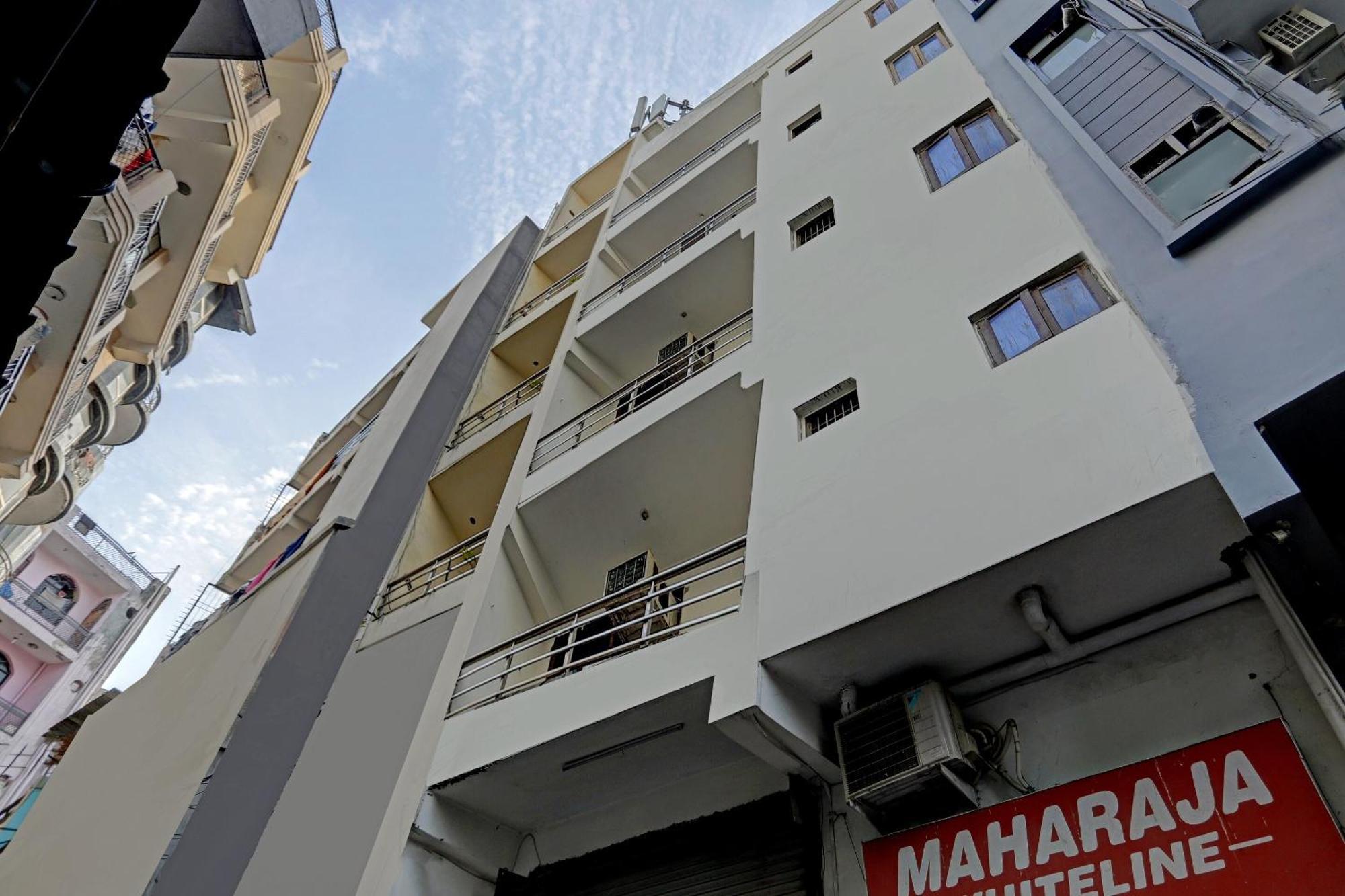 Spot On Raj Hotel Vip Near Worlds Of Wonder Kālkāji Devi Exterior foto